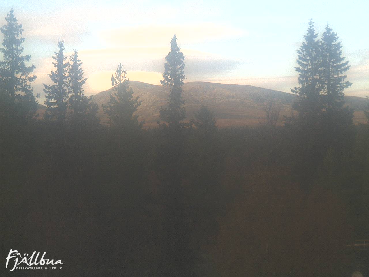 Fjällbua webcam 2024-09-15 15:30
