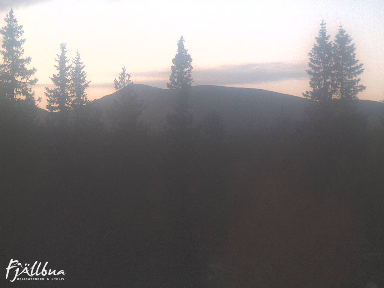 Fjällbua webcam 2024-09-15 18:00