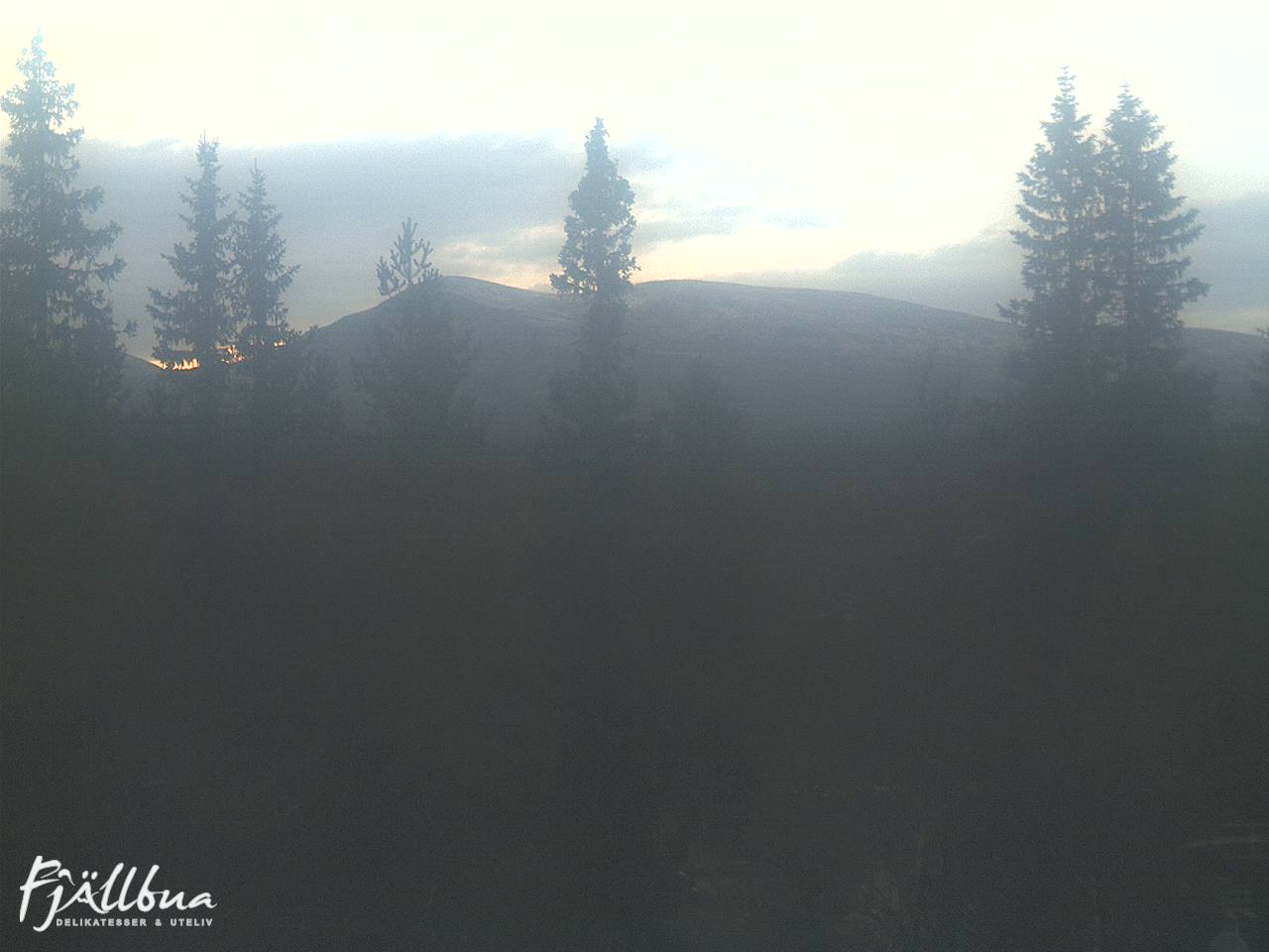 Fjällbua webcam 2024-10-29 15:00
