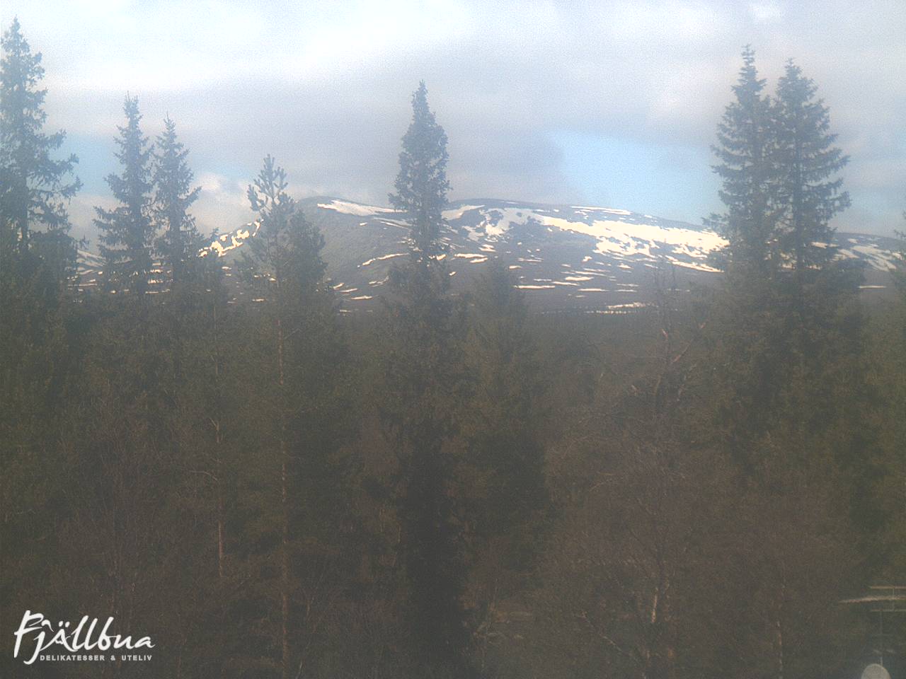 Fjällbua webcam 2025-05-15 14:00