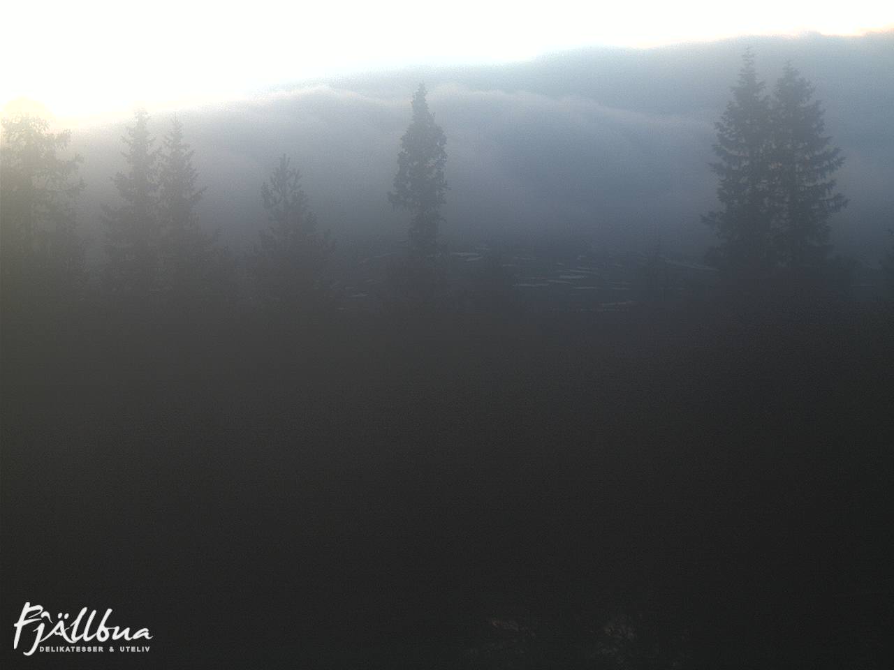Fjällbua webcam 2025-05-15 21:30