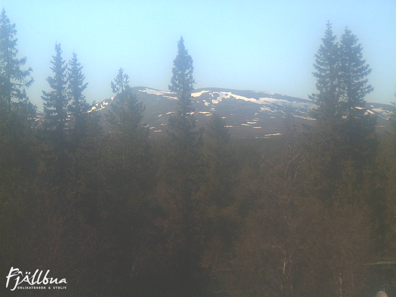 Fjällbua webcam 2025-05-19 16:30