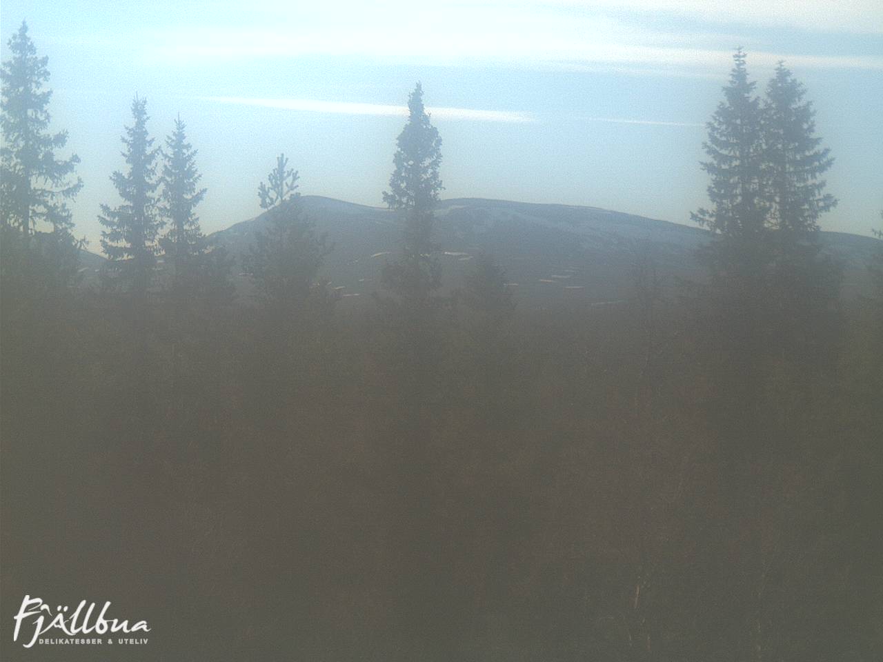 Fjällbua webcam 2025-05-19 19:00