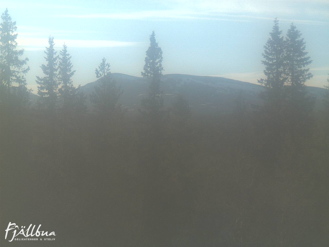 Fjällbua webcam 2025-05-19 19:30