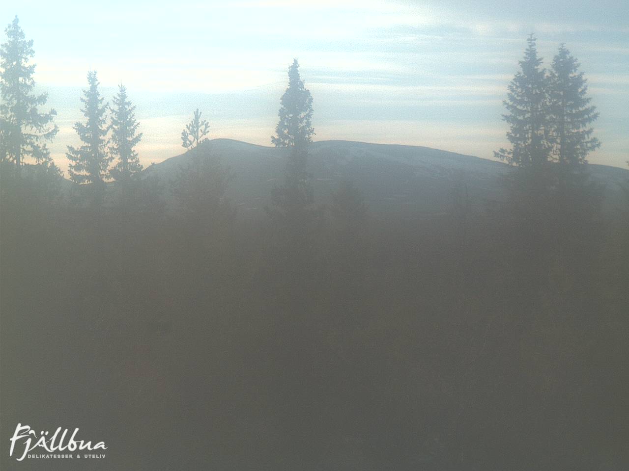 Fjällbua webcam 2025-05-19 20:00