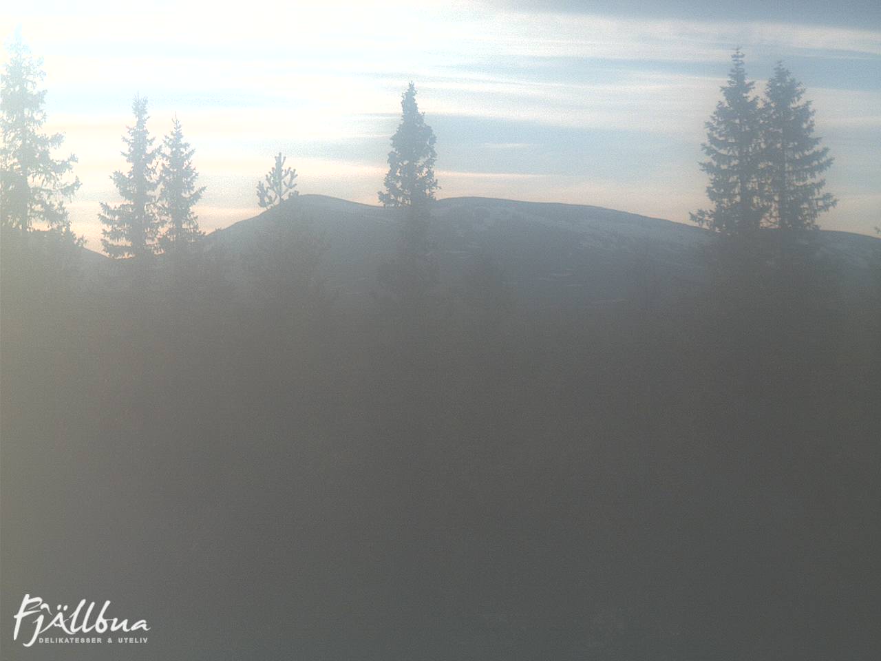 Fjällbua webcam 2025-05-19 20:30