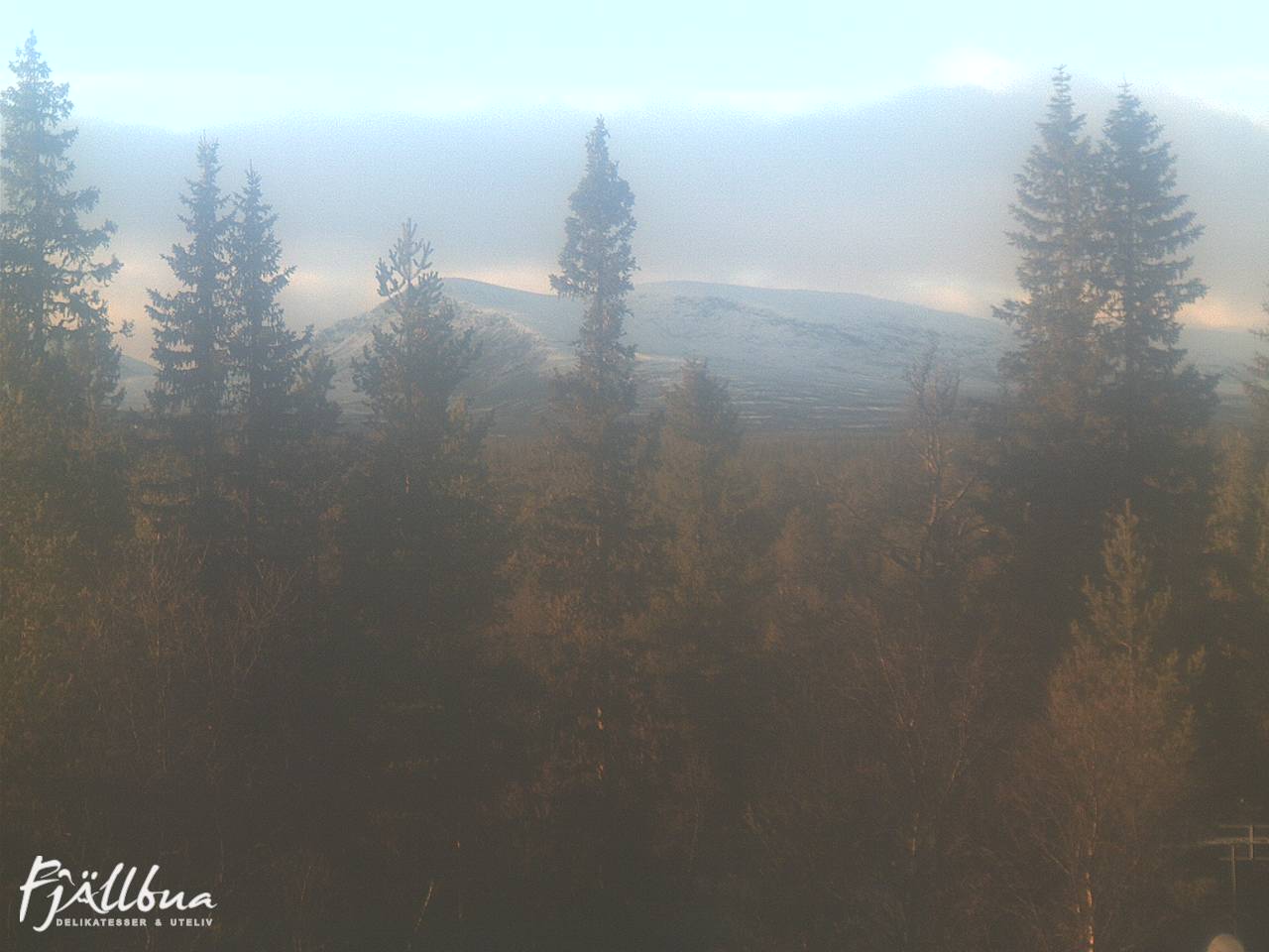 Fjällbua webcam 2024-10-14 16:30