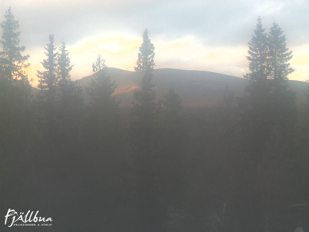 Fjällbua webcam 2024-10-21 17:00