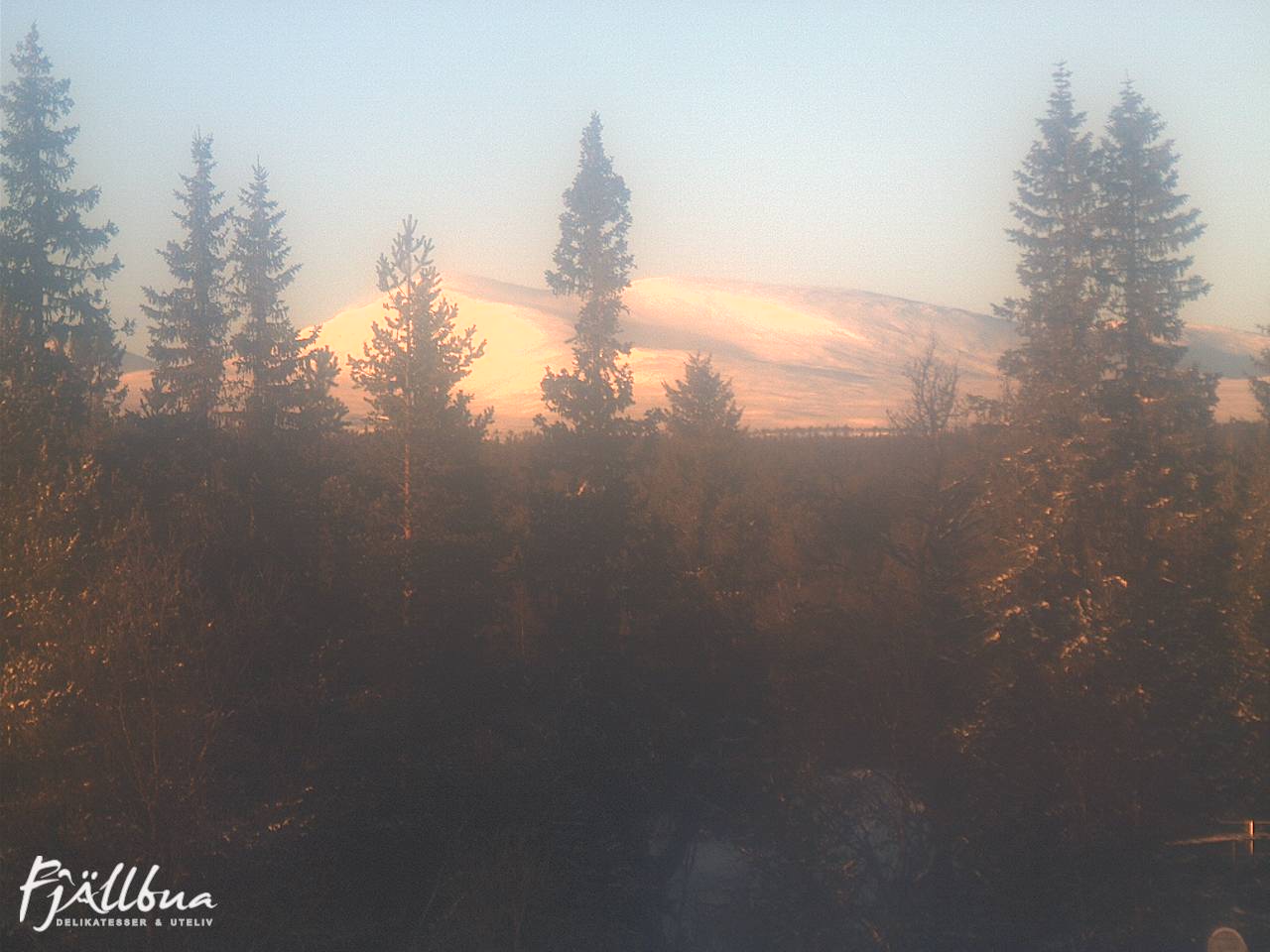 Fjällbua webcam 2025-01-04 13:00