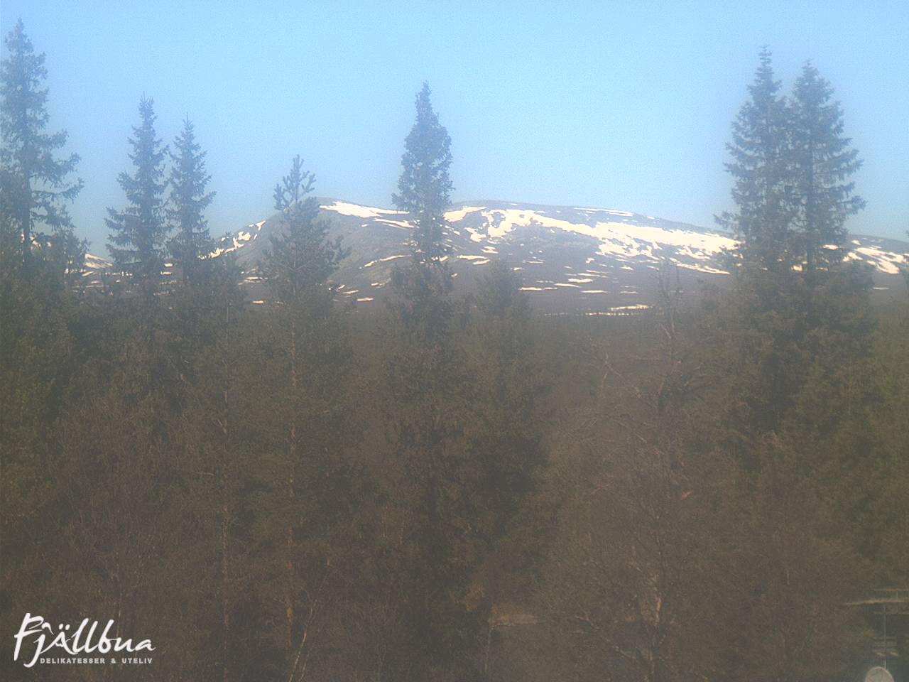 Fjällbua webcam 2025-05-17 13:00