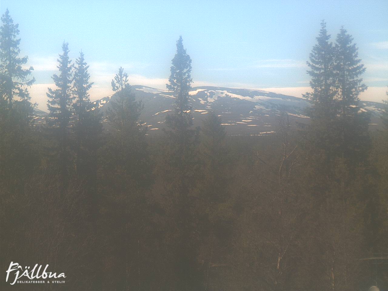 Fjällbua webcam 2025-05-17 17:00