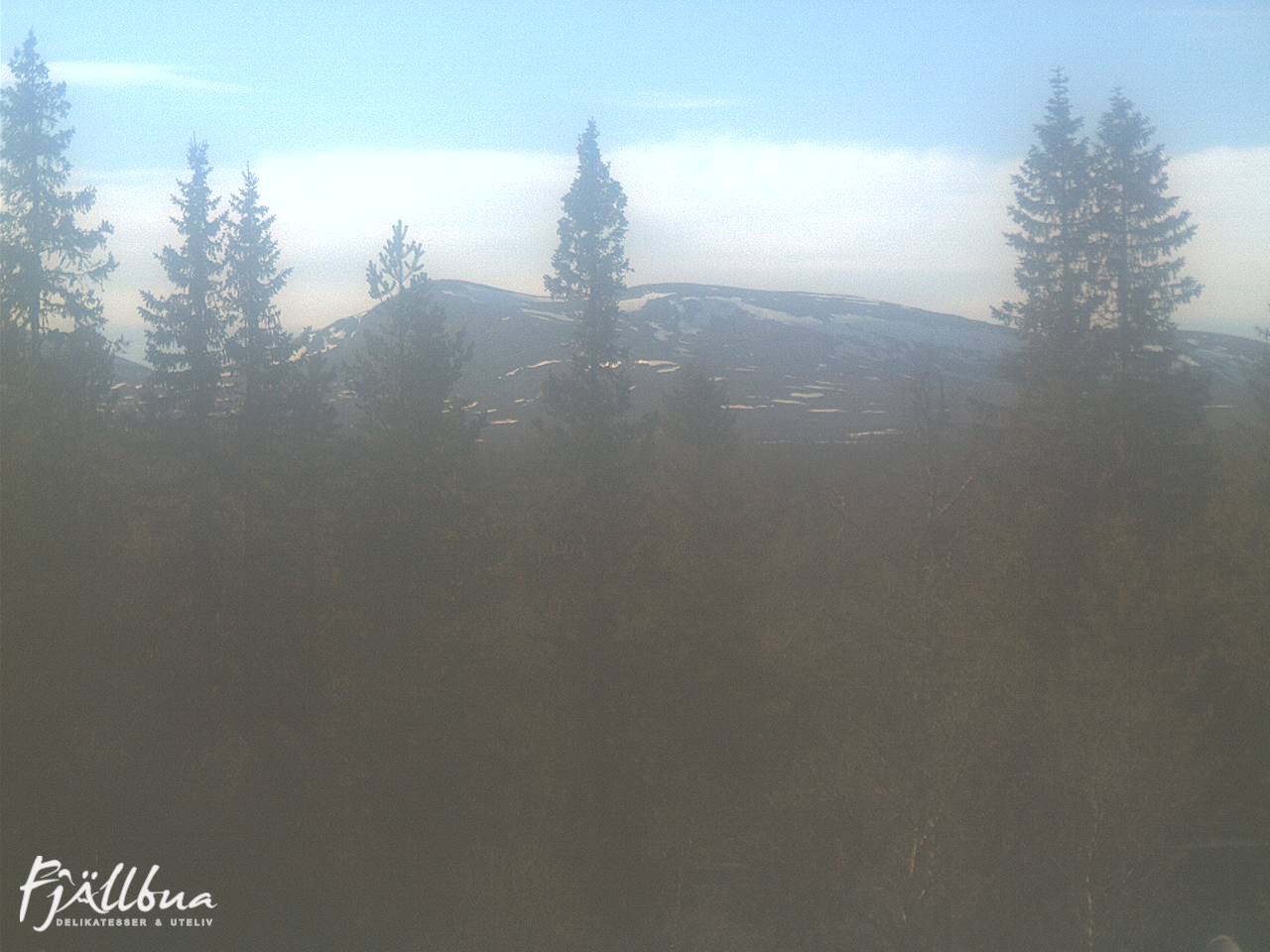 Fjällbua webcam 2025-05-17 18:00