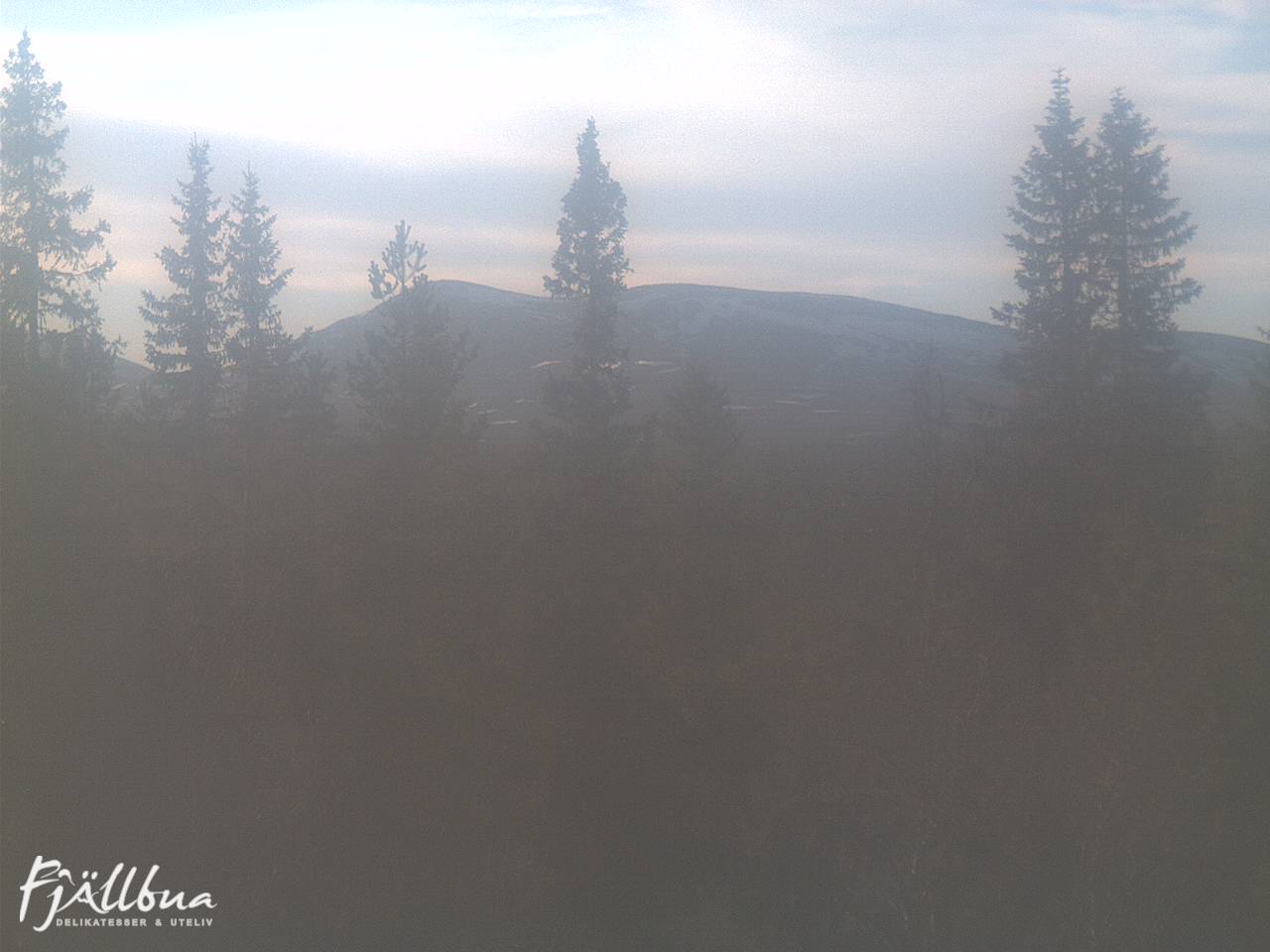 Fjällbua webcam 2025-05-17 19:30