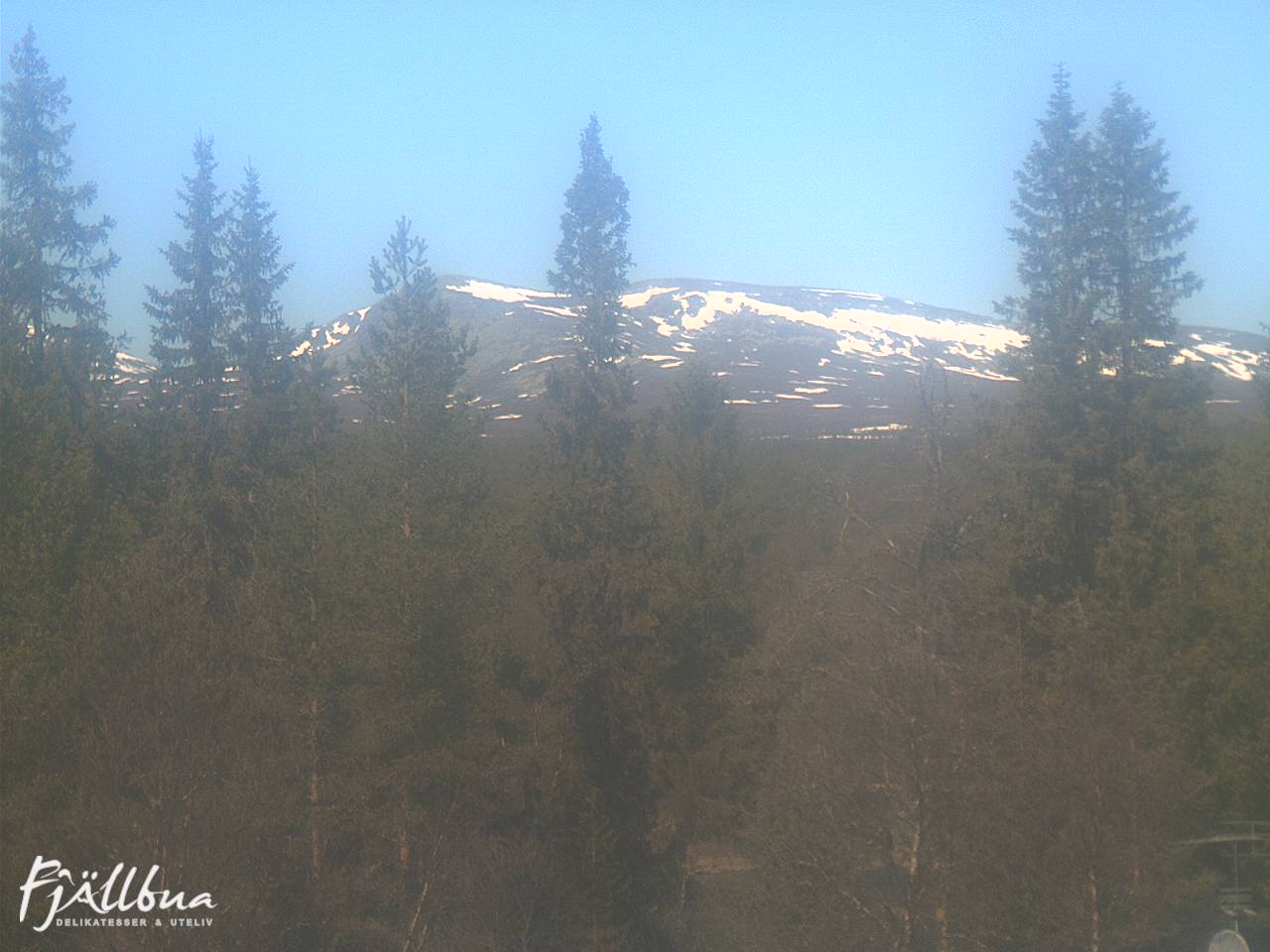Fjällbua webcam 2025-05-18 12:30