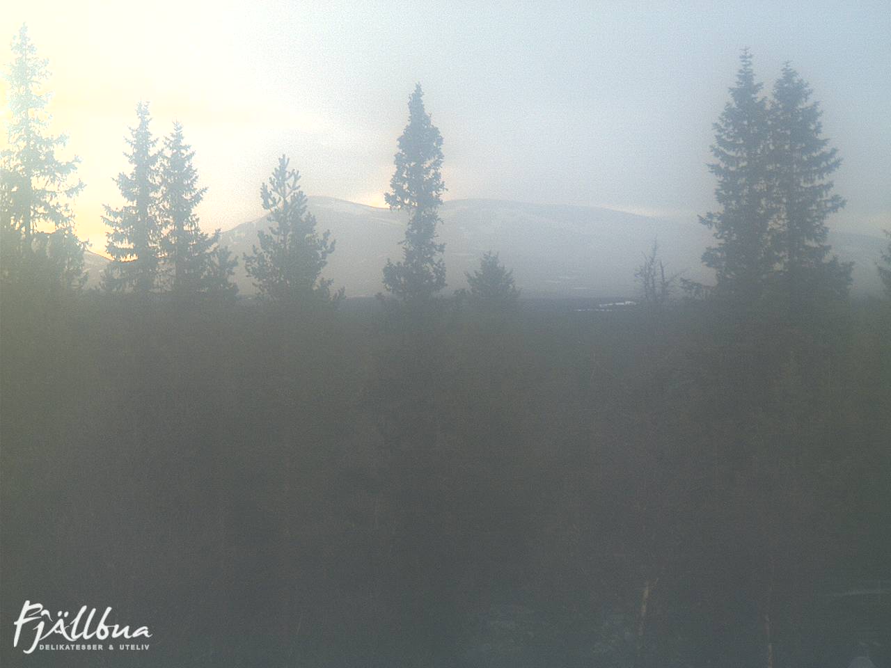 Fjällbua webcam 2025-05-21 20:00